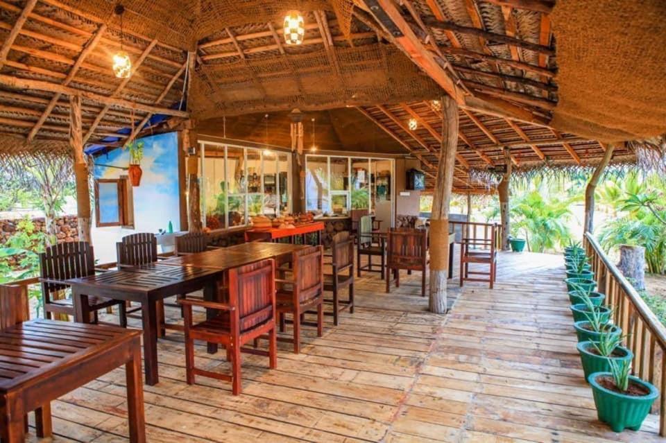 Whisky Point Surf Cabana Arugam Bay Exterior foto